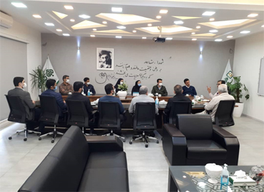 دیدار صمیمانه آقای مهندس نصرالهی مدیر عامل شرکت با مدیران و کارکنان واحدهای مالی و اداری