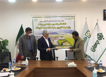انعقاد تفاهم نامه فی مابین معاونت امور زراعت وزارت جهاد کشاورزی و شرکت کشت و صنعت خاوردشت انعقاد تفاهم نامه فی مابین معاونت امور زراعت وزارت جهاد کشاورزی و شرکت کشت و صنعت خاوردشت